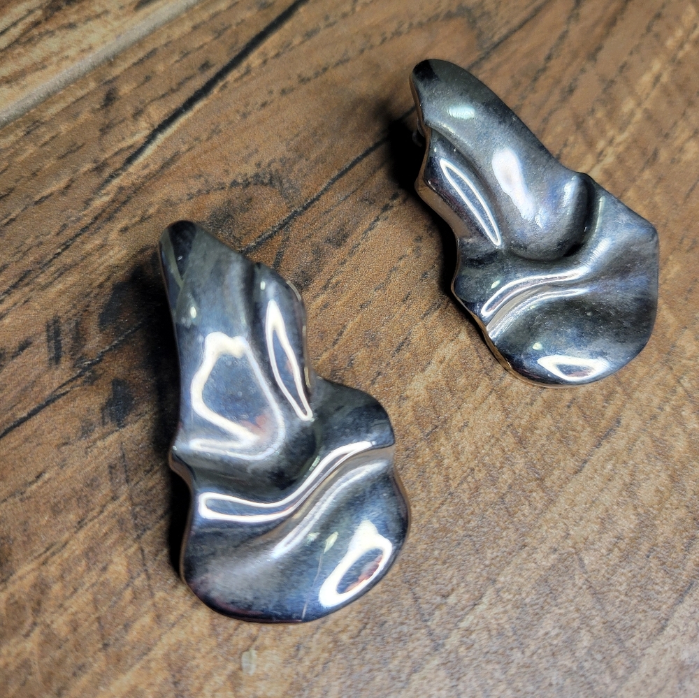 vintage 80s abstract pressed metal earrings